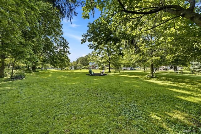 5886 Tonawanda Creek Road, Pendleton, NY 14094