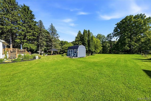 5886 Tonawanda Creek Road, Pendleton, NY 14094