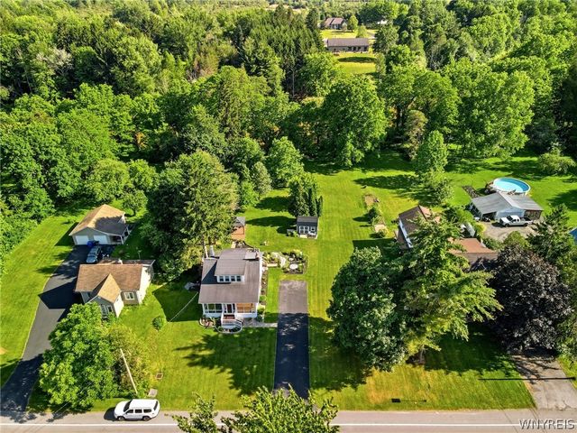 5886 Tonawanda Creek Road, Pendleton, NY 14094