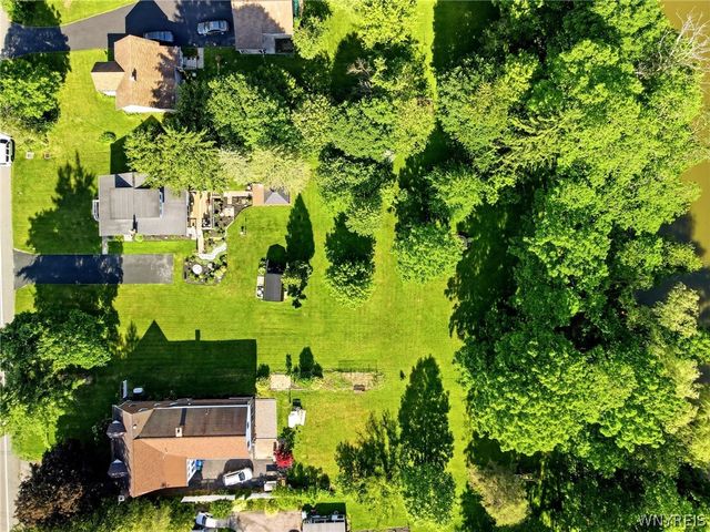 5886 Tonawanda Creek Road, Pendleton, NY 14094