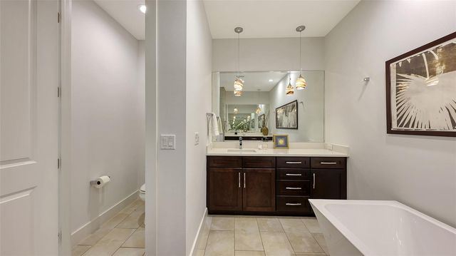 4756 RINGWOOD MEADOW, Sarasota, FL 34235