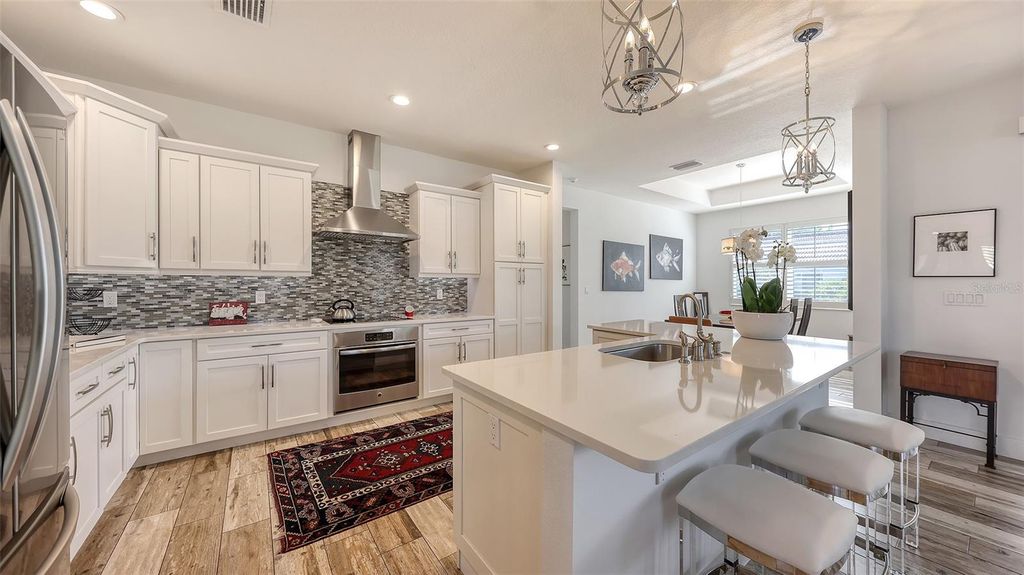 Image 12 of property listing at 4756 RINGWOOD MEADOW, Sarasota, FL 34235