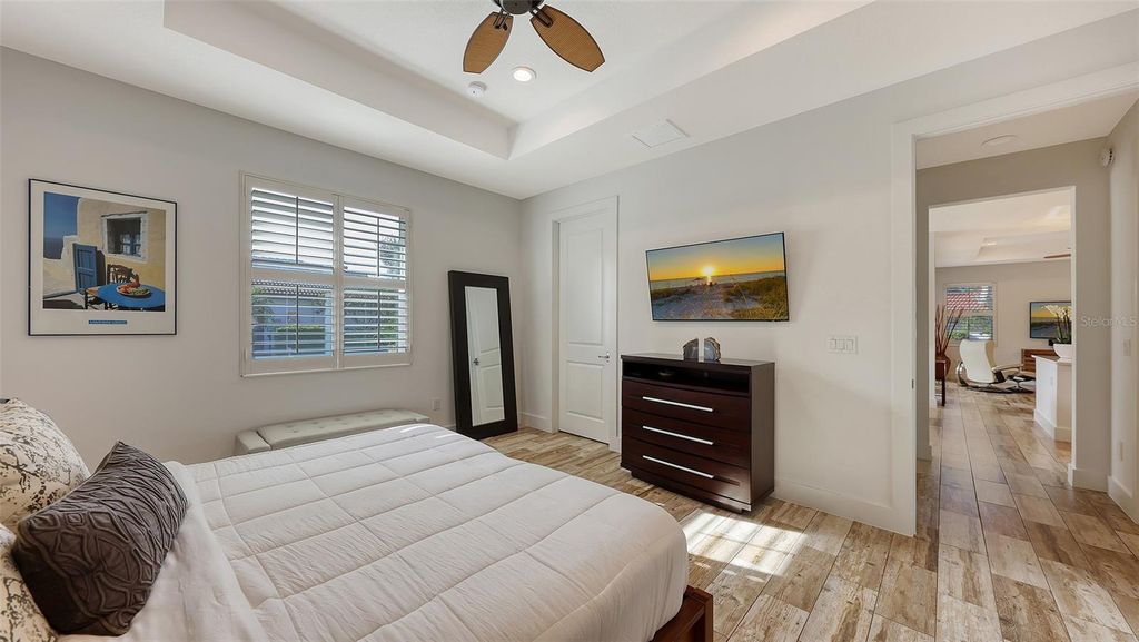 Image 22 of property listing at 4756 RINGWOOD MEADOW, Sarasota, FL 34235