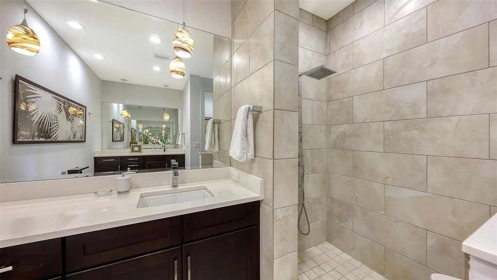 Image 27 of property listing at 4756 RINGWOOD MEADOW, Sarasota, FL 34235