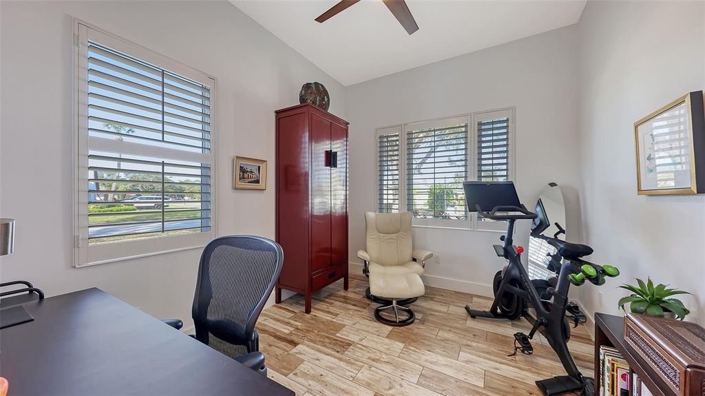 Image 33 of property listing at 4756 RINGWOOD MEADOW, Sarasota, FL 34235