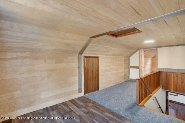 735 N Cochran Avenue, Charlotte, MI 48813