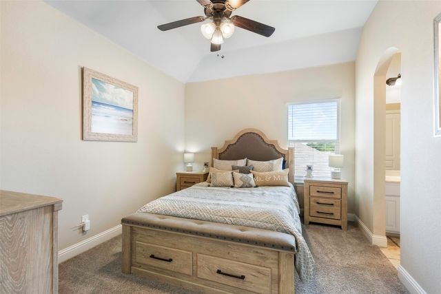 1544 Signature Drive, Weatherford, TX 76087