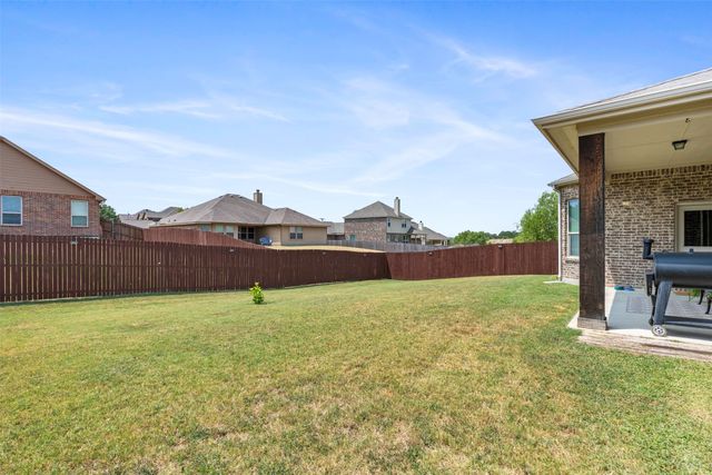 1544 Signature Drive, Weatherford, TX 76087