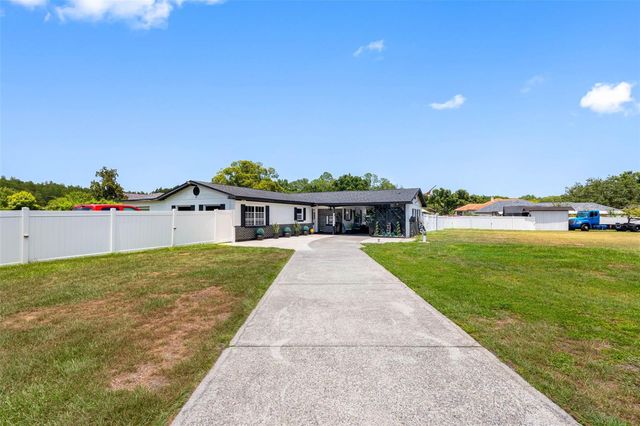 5515 LAKE LE CLARE ROAD, Lutz, FL 33558