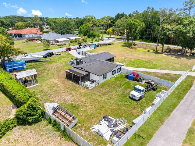5515 LAKE LE CLARE ROAD, Lutz, FL 33558