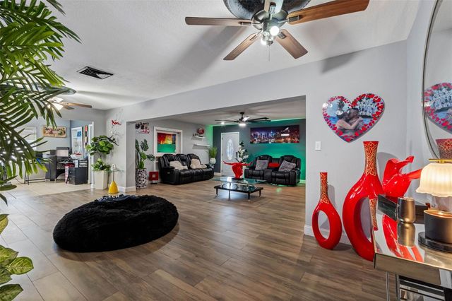 5515 LAKE LE CLARE ROAD, Lutz, FL 33558