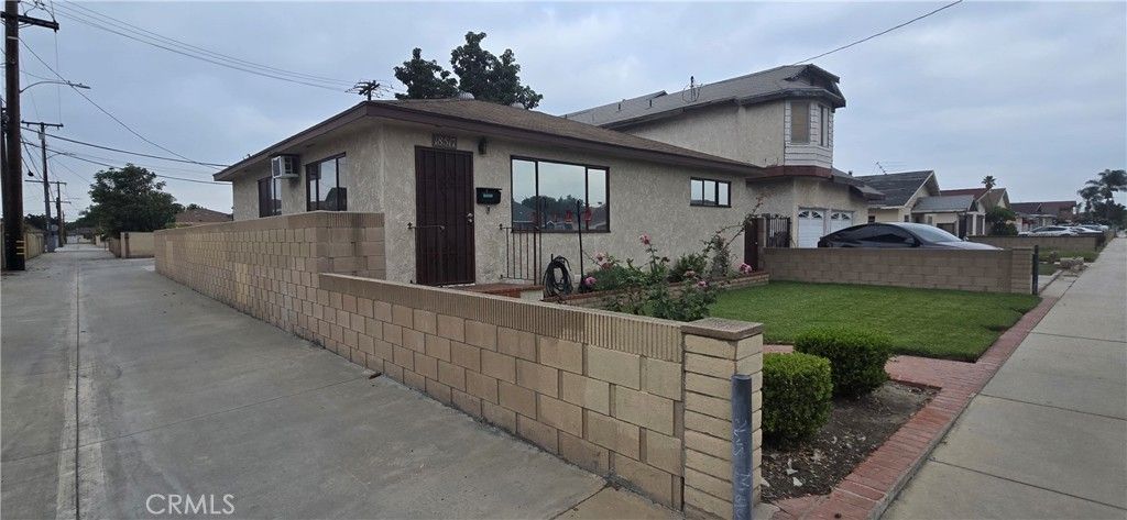 18517 Elaine, Artesia, CA 90701 — photo 2