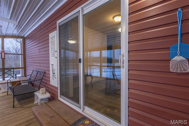 42046 Indiana Lane, Perry, MO 63462