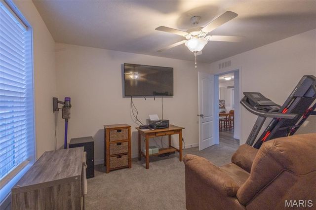 42046 Indiana Lane, Perry, MO 63462