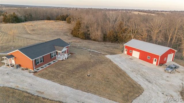 42046 Indiana Lane, Perry, MO 63462