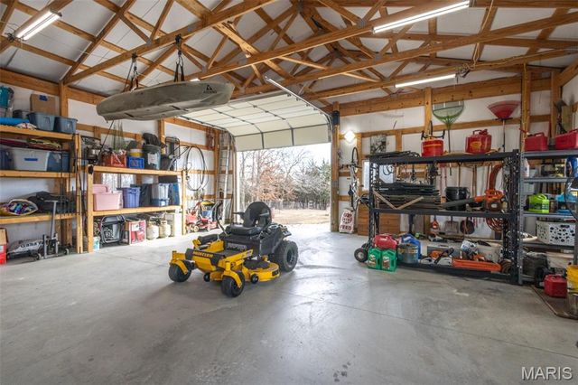 42046 Indiana Lane, Perry, MO 63462