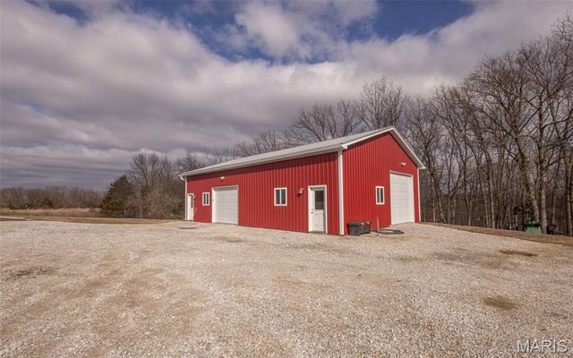 42046 Indiana Lane, Perry, MO 63462