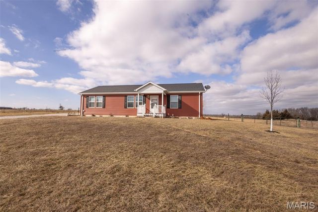 42046 Indiana Lane, Perry, MO 63462