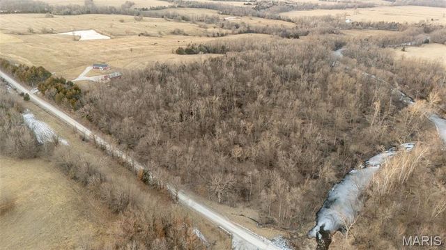 42046 Indiana Lane, Perry, MO 63462