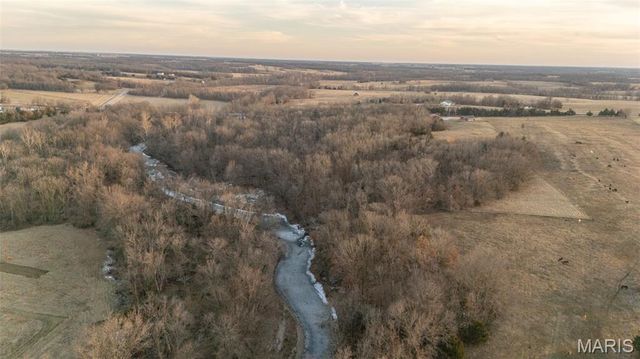 42046 Indiana Lane, Perry, MO 63462