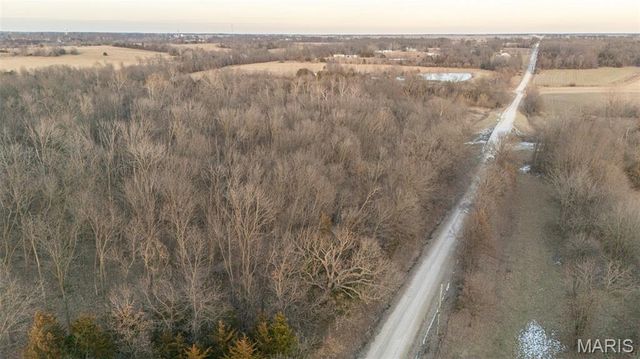 42046 Indiana Lane, Perry, MO 63462