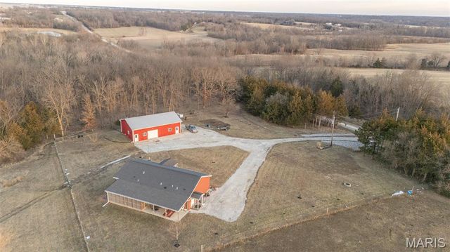 42046 Indiana Lane, Perry, MO 63462