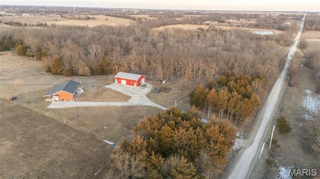 42046 Indiana Lane, Perry, MO 63462