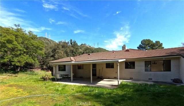 1515 Belleau Road, Glendale, CA 91206