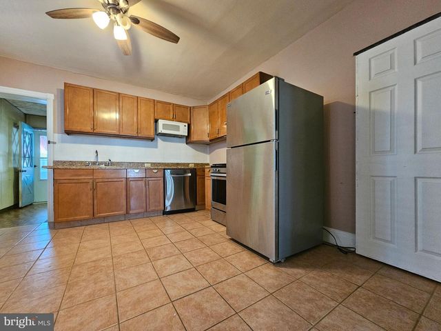 710 SAVILLE AVE, Crum Lynne, PA 19022