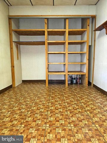 710 SAVILLE AVE, Crum Lynne, PA 19022