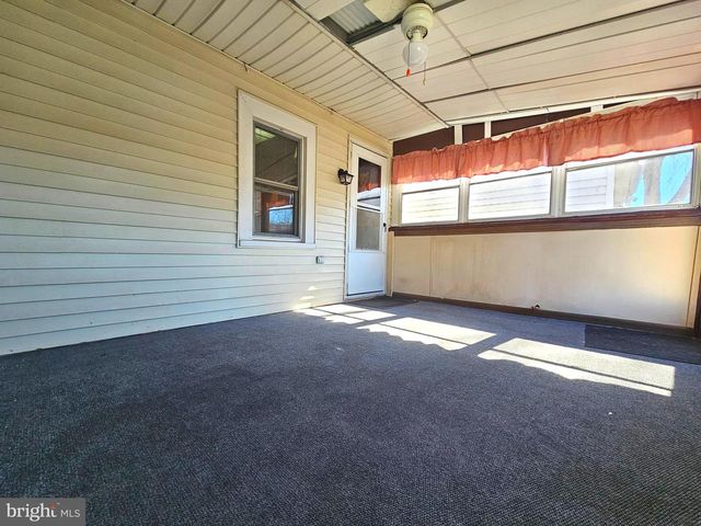 710 SAVILLE AVE, Crum Lynne, PA 19022