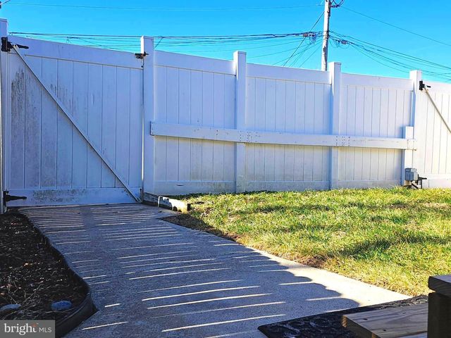 710 SAVILLE AVE, Crum Lynne, PA 19022