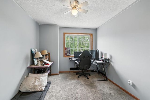 8870 92nd Street S, Cottage Grove, MN 55016