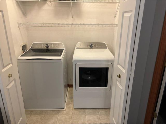 8870 92nd Street S, Cottage Grove, MN 55016