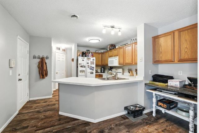 8870 92nd Street S, Cottage Grove, MN 55016