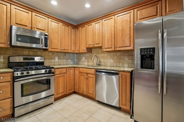 606 Park Pl, Springfield Twp., NJ 07081
