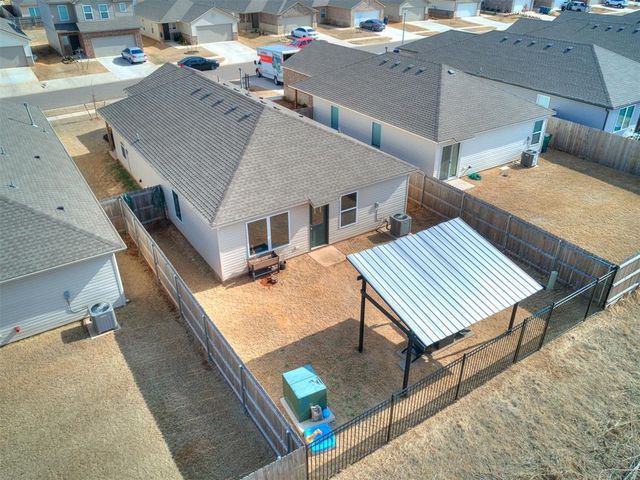 11705 Annette Drive, Yukon, OK 73099