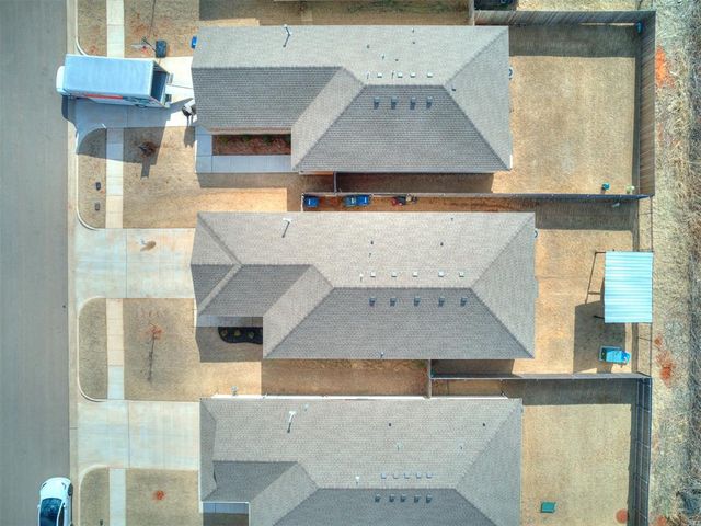 11705 Annette Drive, Yukon, OK 73099