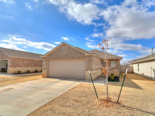 11705 Annette Drive, Yukon, OK 73099