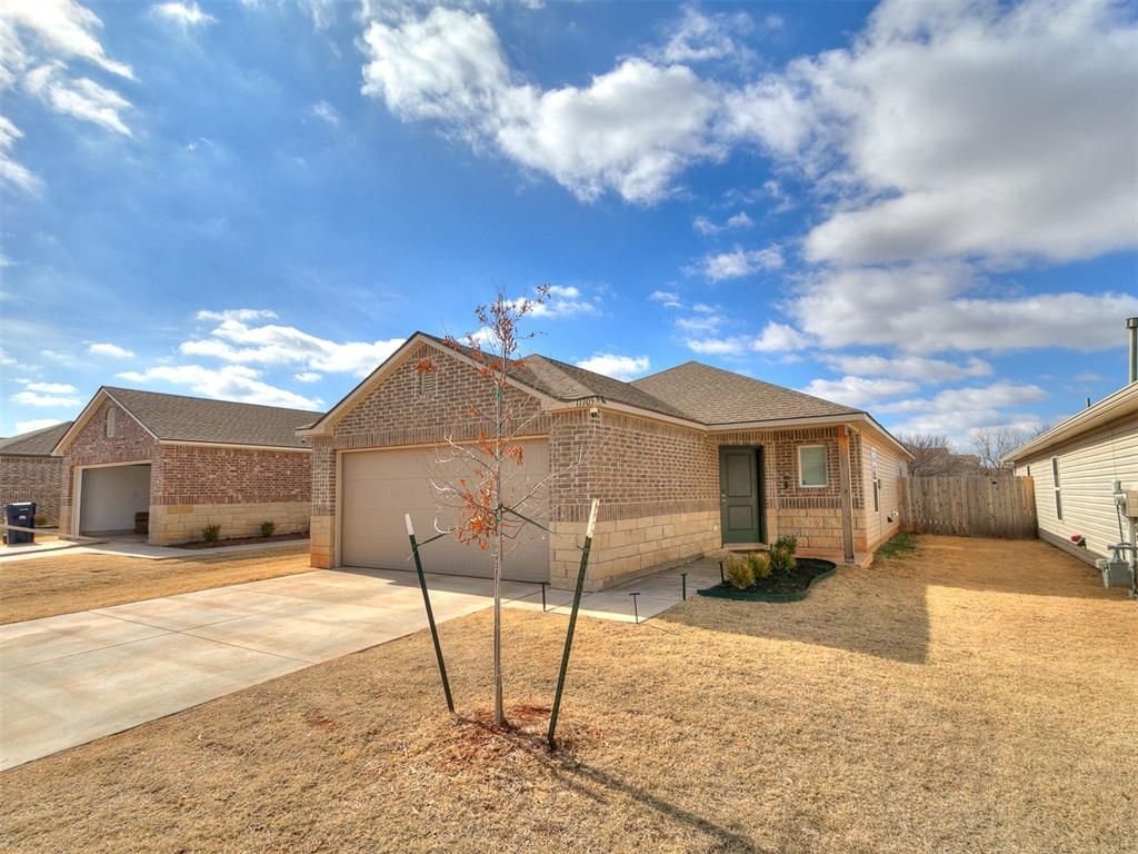 11705 Annette Drive, Yukon, OK 73099