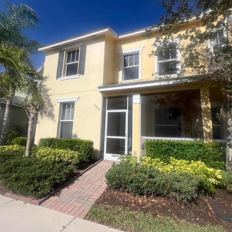 10619 SW Cam Run, Port St Lucie, FL 34987