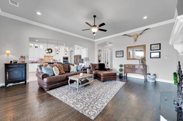 2650 Shale Street, Midlothian, TX 76065