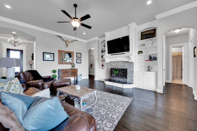 2650 Shale Street, Midlothian, TX 76065