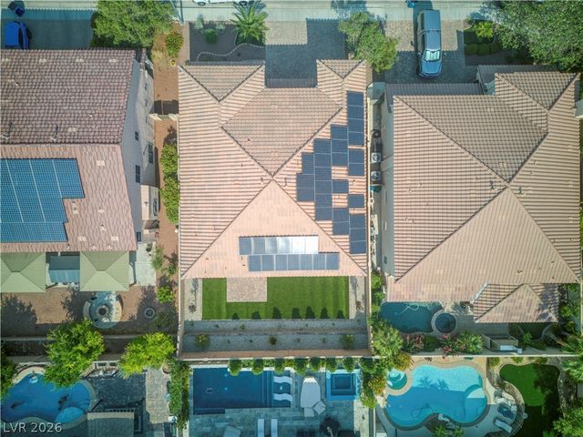 9669 Black Coyote Court, Las Vegas, NV 89139