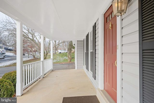 30 LARKWOOD CT, Stafford, VA 22554