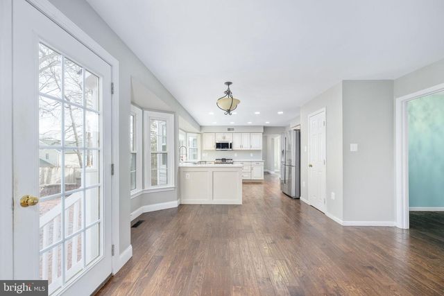 30 LARKWOOD CT, Stafford, VA 22554