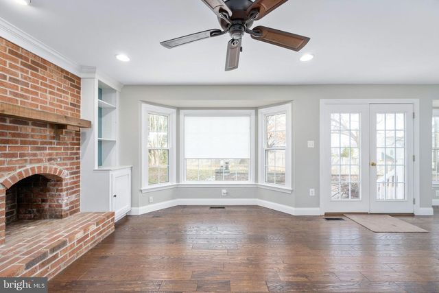 30 LARKWOOD CT, Stafford, VA 22554