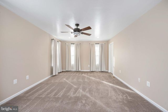 30 LARKWOOD CT, Stafford, VA 22554