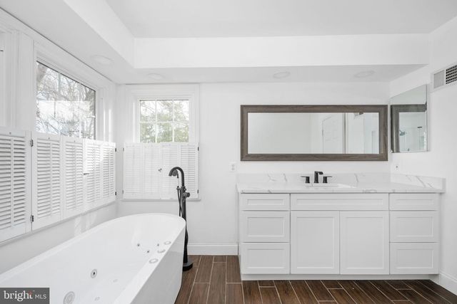 30 LARKWOOD CT, Stafford, VA 22554