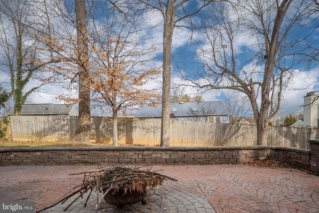 30 LARKWOOD CT, Stafford, VA 22554